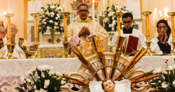 Missa de Natal: contemplar o mistério do nascimento do Senhor